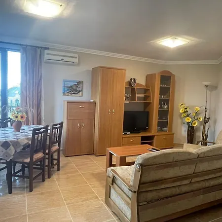 Quiet 1-bed Flat In Antonia Complex By Flat Mаnager * Свети-Влас