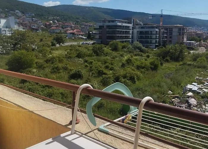 アパート Quiet 1-bed Flat In Antonia Complex By Flat Mаnager