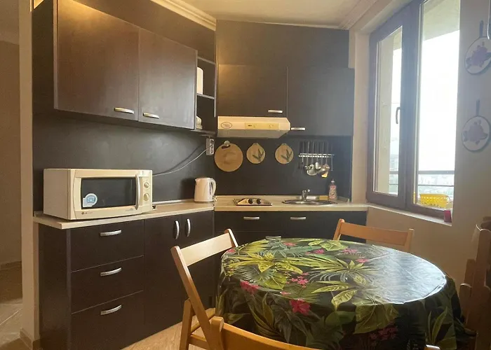 Quiet 1-bed Flat In Antonia Complex By Flat Mаnager 스베티 블라스